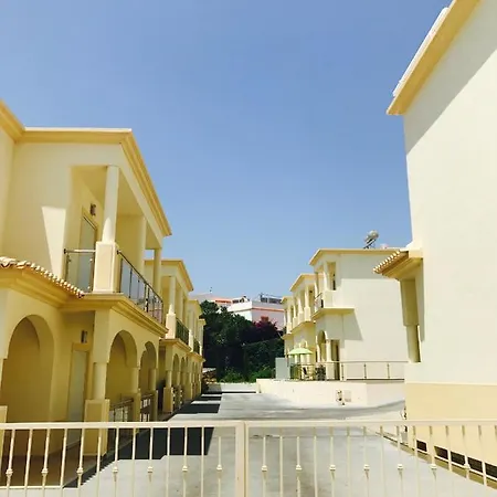 In The Heart Of The Sunny Beach Of Albufeira Feriehus Guia (Faro)