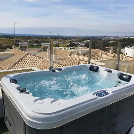 Holiday home In The Heart Of The Sunny Beach Of Albufeira *